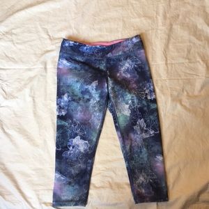 Ivivva Capri leggings